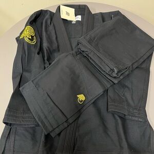 ALBINO & PRETO BJJ Gi A0 Brand New